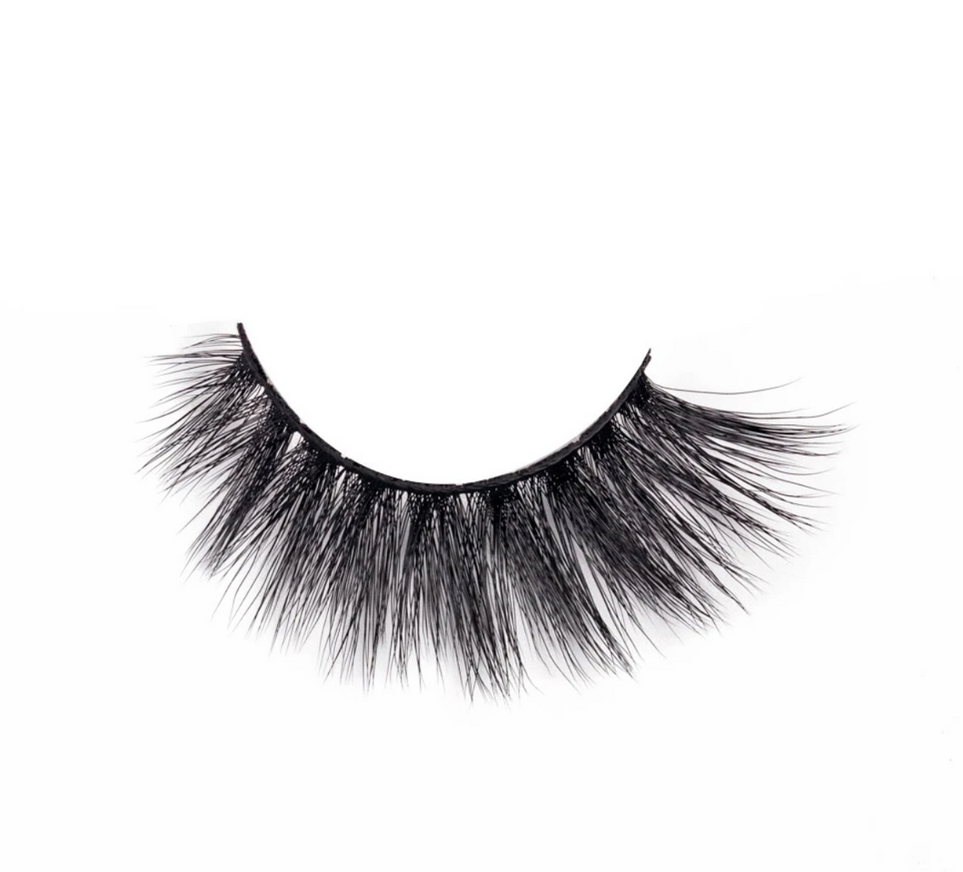 Vandal Cosmetics Opulence Eyelashes